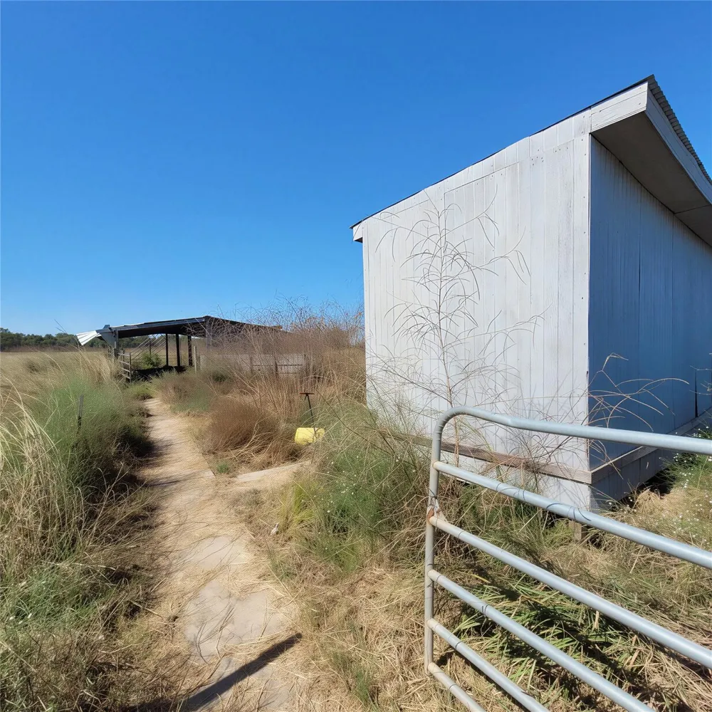 740 County Road 164 Boling, TX 77420