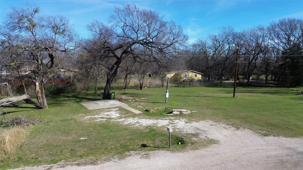 304 Miller Avenue Hubbard, TX 76648