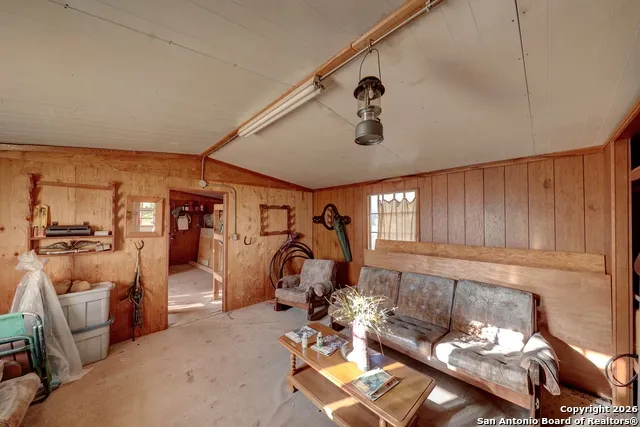 438 Yellowstone Lane Hunt, TX 78024
