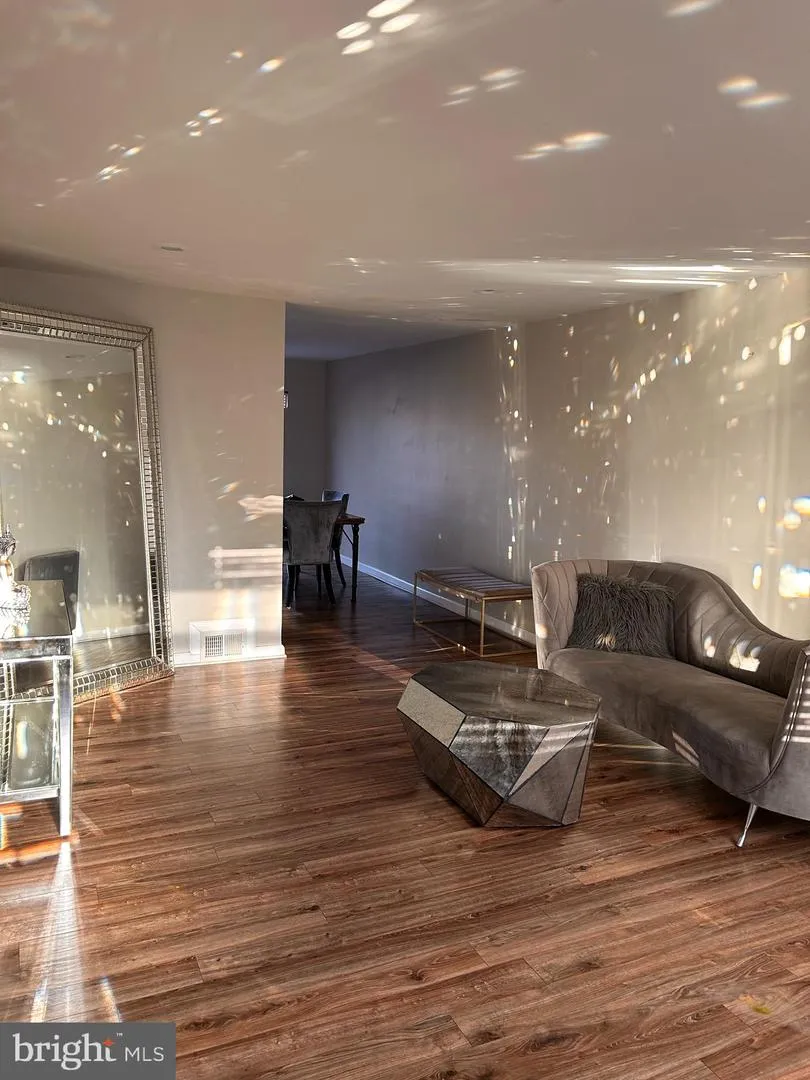 777 BENNINGTON ROAD Folcroft, PA 19032