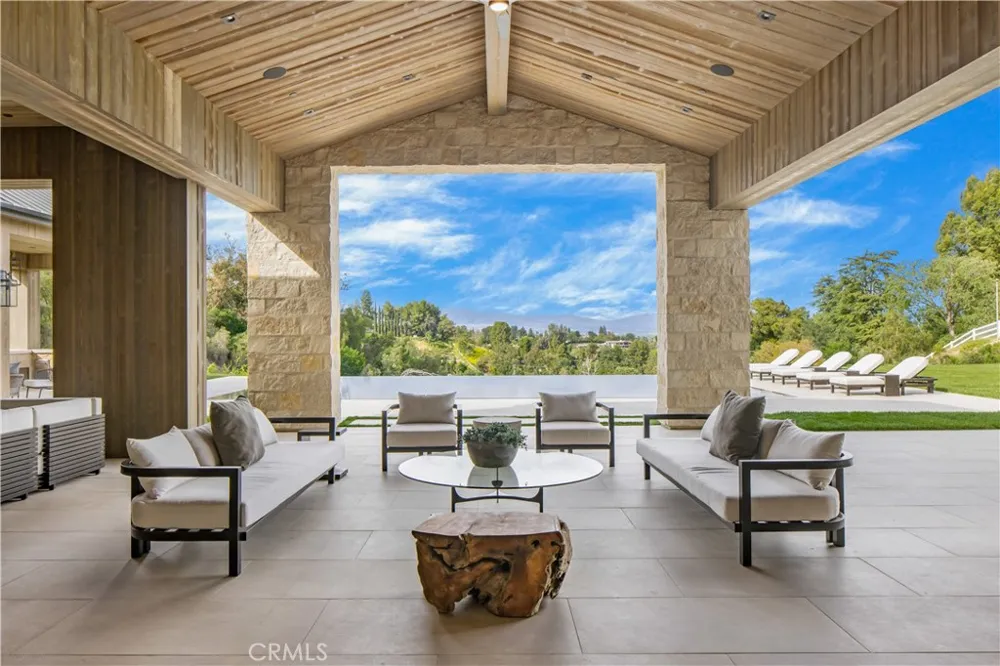 24105 HIDDEN RIDGE ROAD Hidden Hills, CA 91302