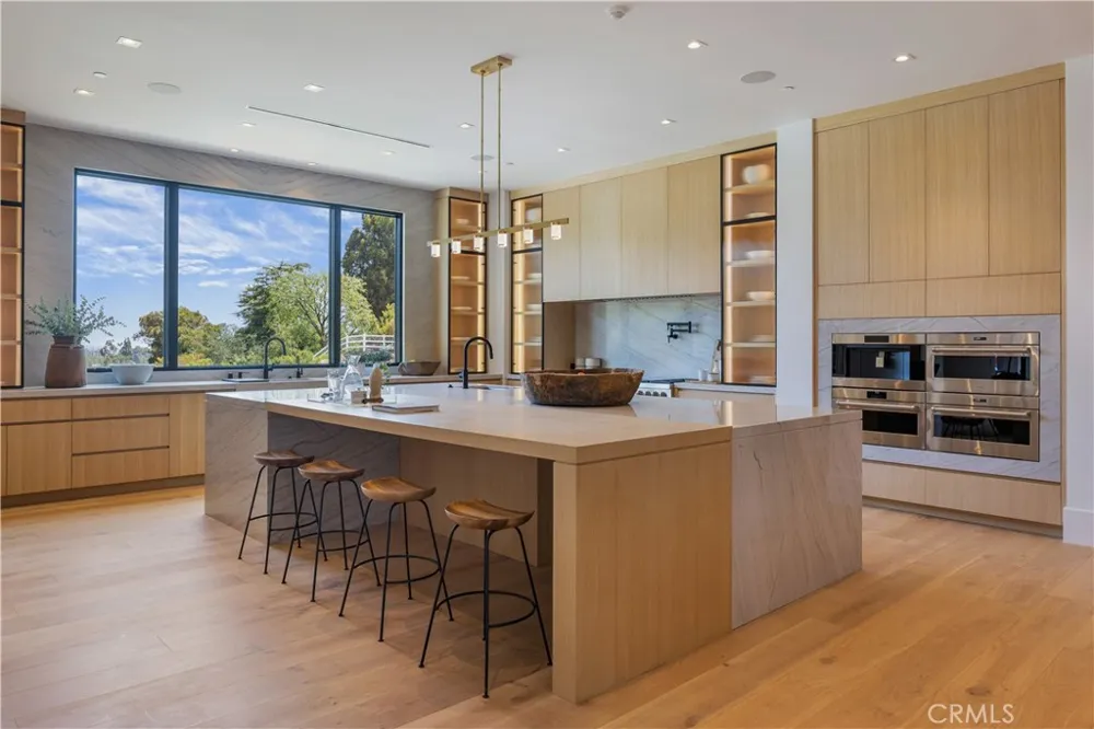 24105 HIDDEN RIDGE ROAD Hidden Hills, CA 91302