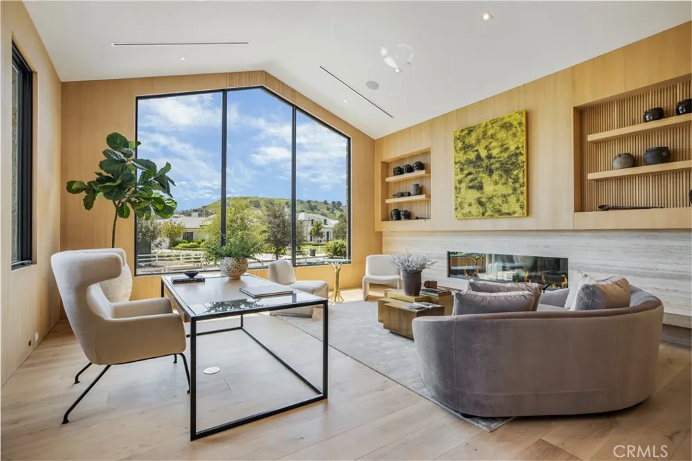 24105 HIDDEN RIDGE ROAD Hidden Hills, CA 91302