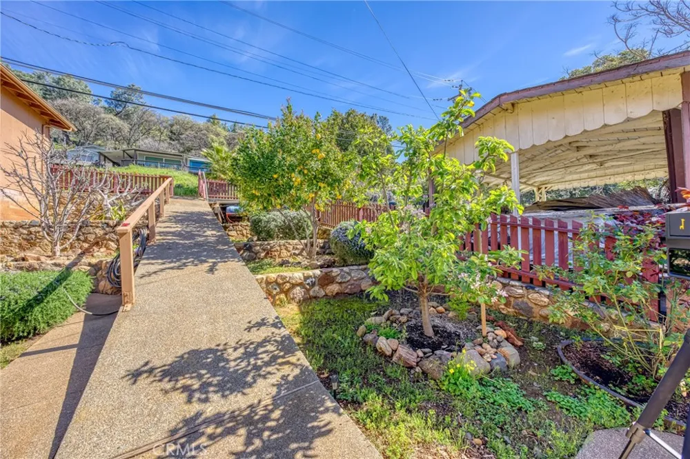 9245 Glenhaven Drive Glenhaven, CA 95443