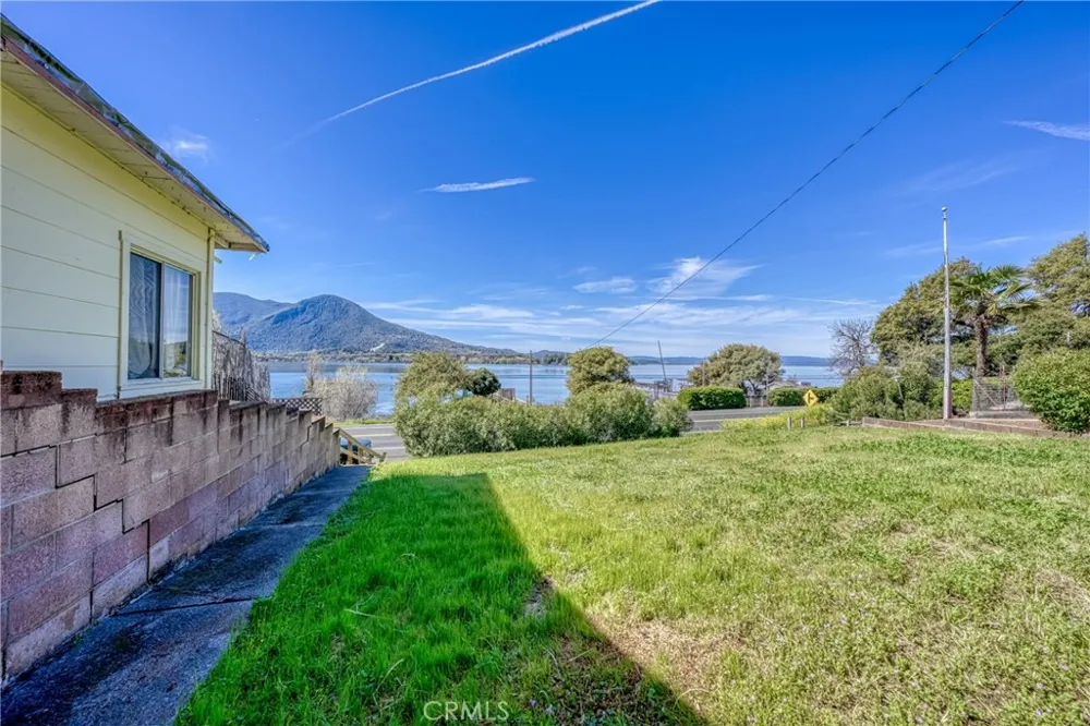 9245 Glenhaven Drive Glenhaven, CA 95443