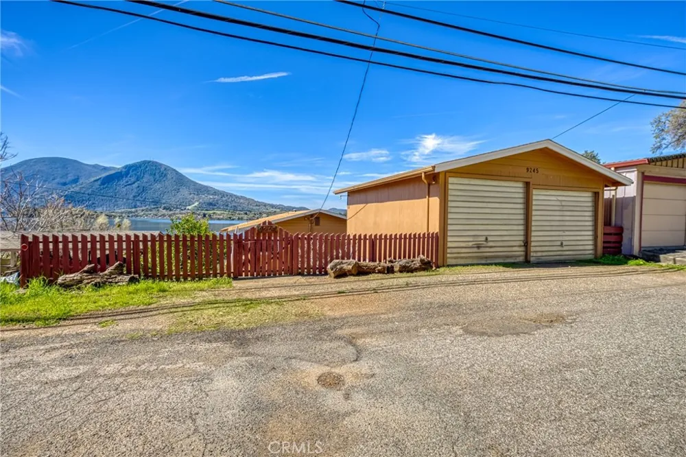 9245 Glenhaven Drive Glenhaven, CA 95443