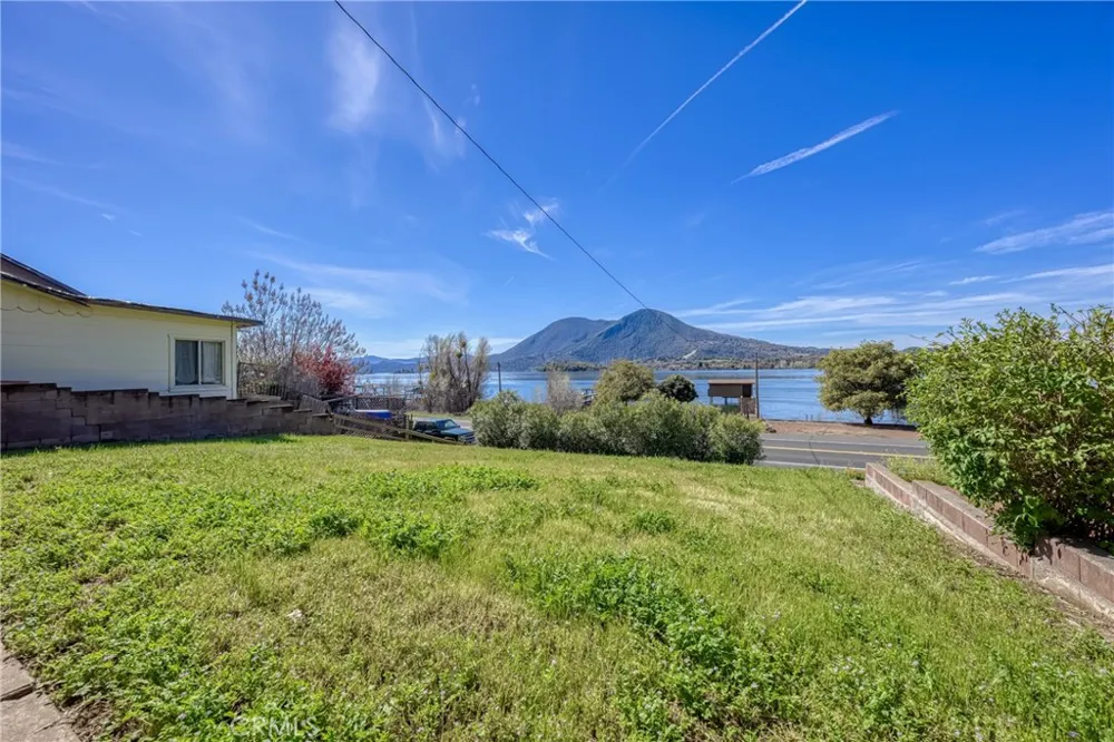 9245 Glenhaven Drive Glenhaven, CA 95443