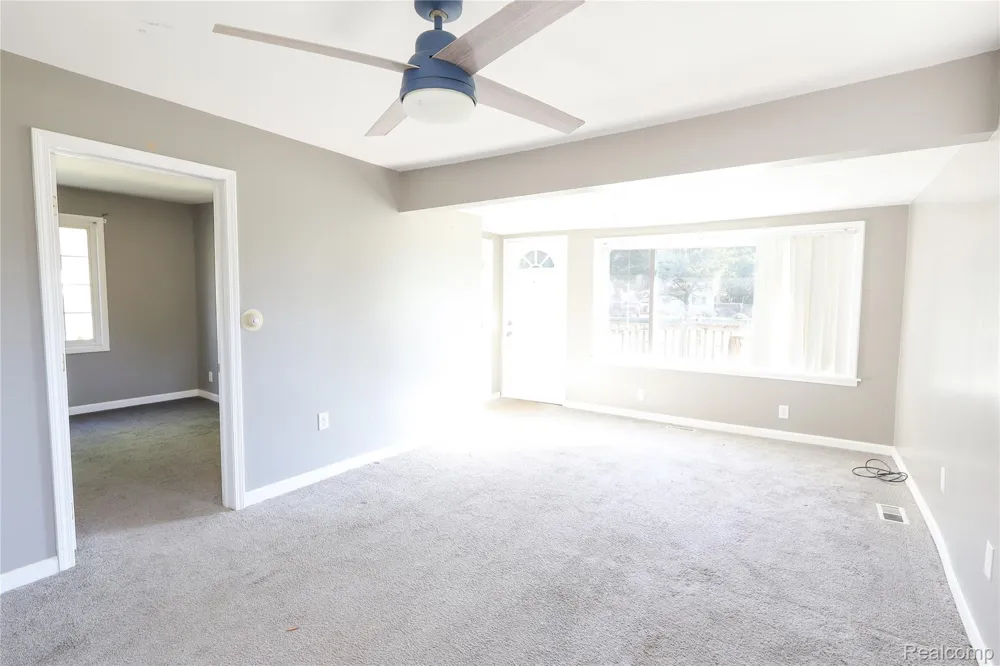 3319 Lakeview Street Frenchtown Township, MI 48162