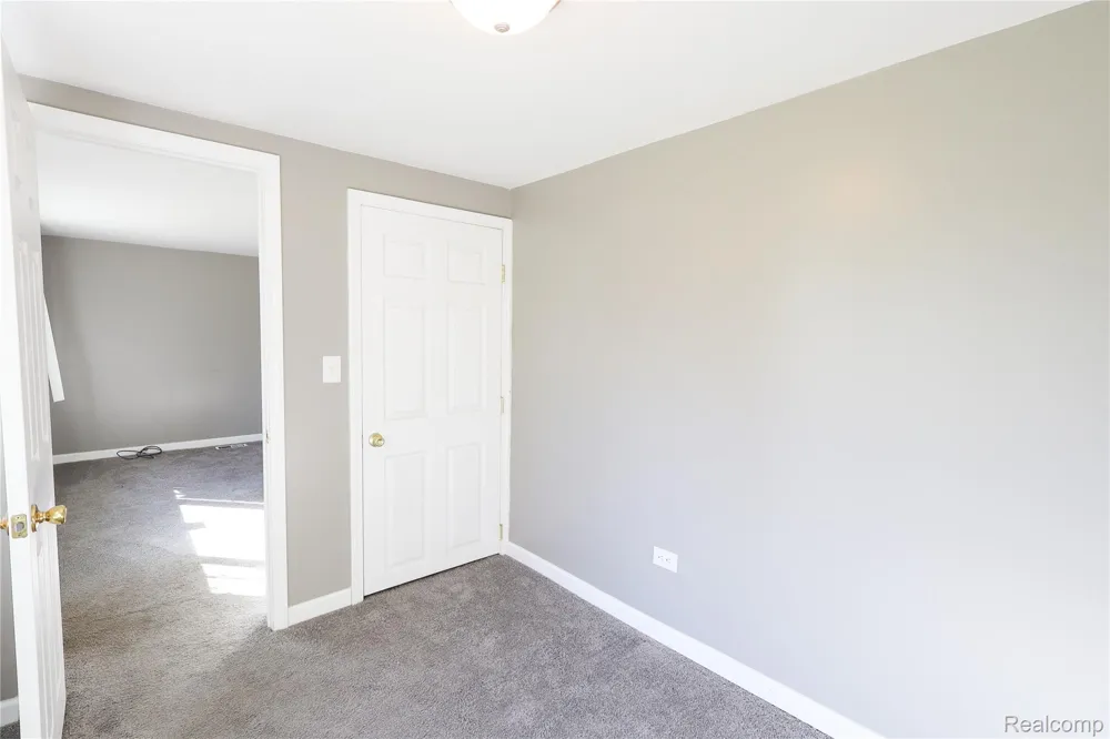 3319 Lakeview Street Frenchtown Township, MI 48162