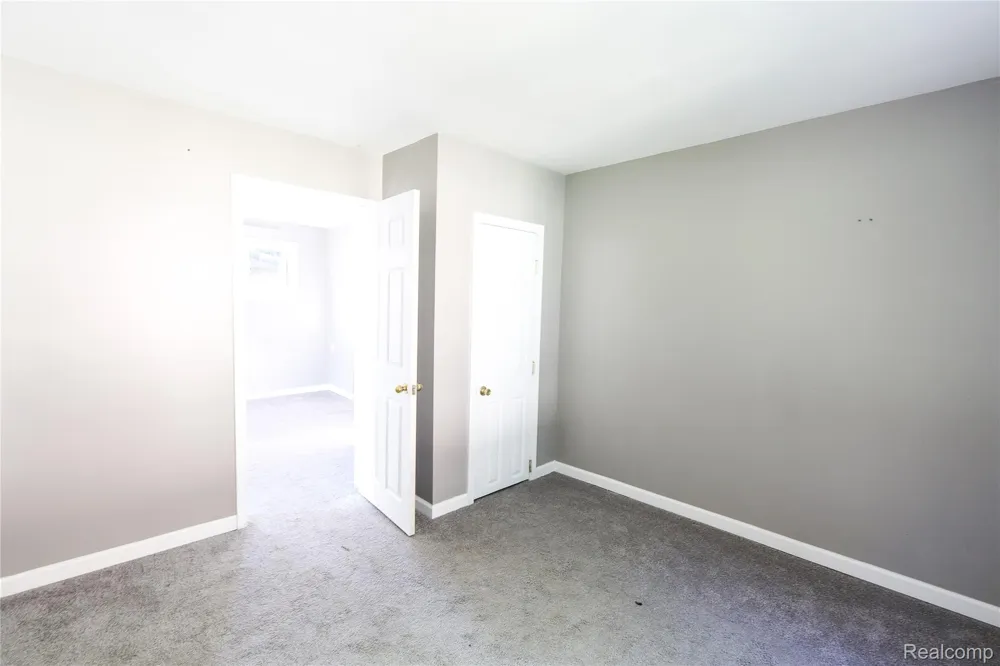 3319 Lakeview Street Frenchtown Township, MI 48162