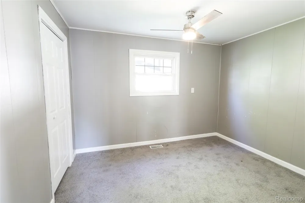 3319 Lakeview Street Frenchtown Township, MI 48162