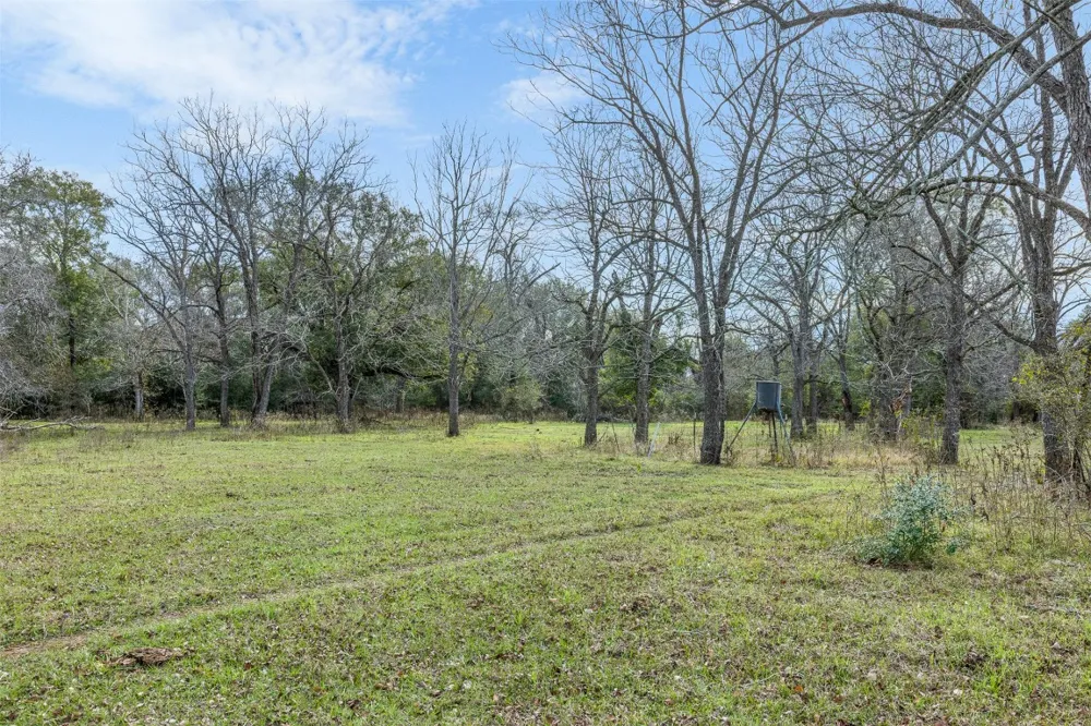 1820 South Old Smithville Road Flatonia, TX 78941
