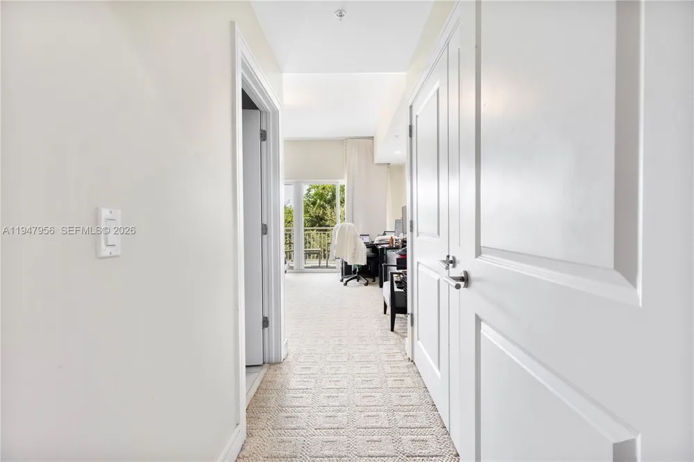 5300 NW 87Th Ave #1212 Doral, FL 33178