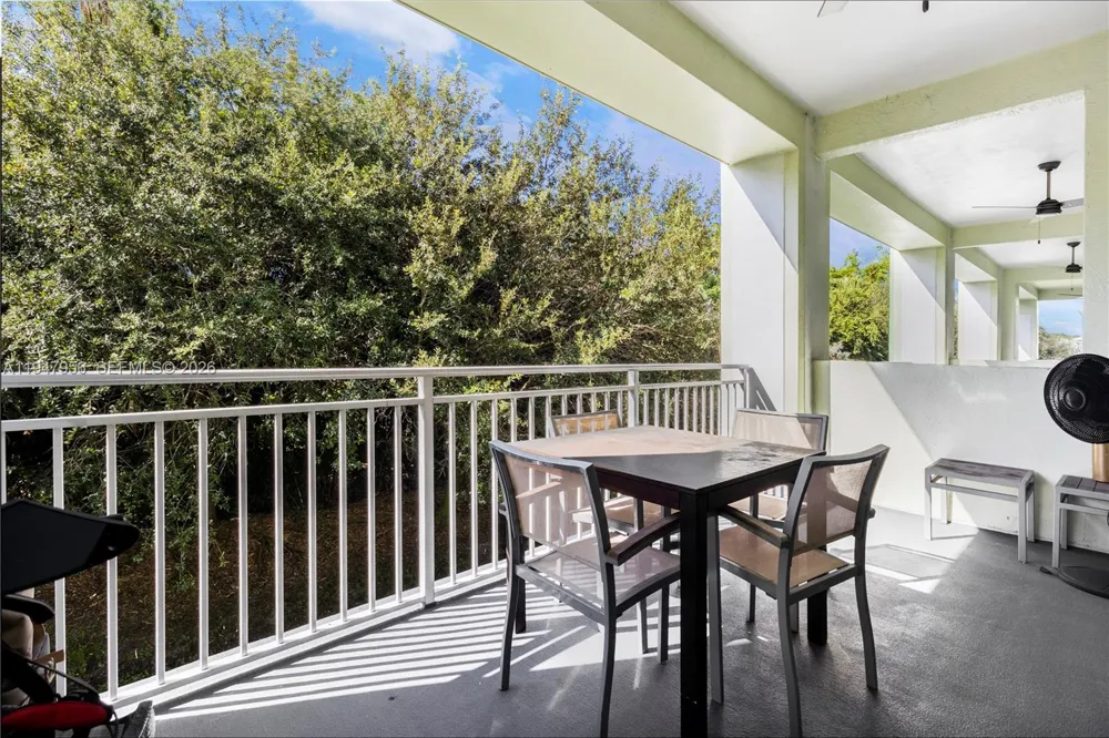 5300 NW 87Th Ave #1212 Doral, FL 33178
