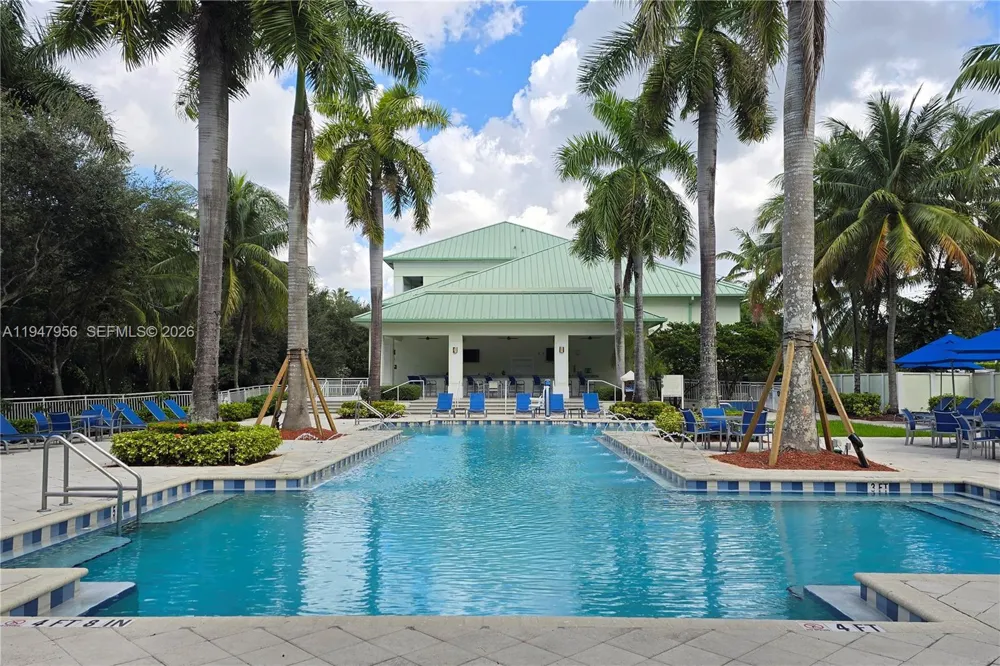 5300 NW 87Th Ave #1212 Doral, FL 33178