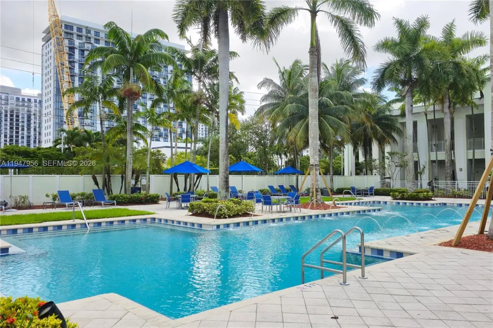 5300 NW 87Th Ave #1212 Doral, FL 33178