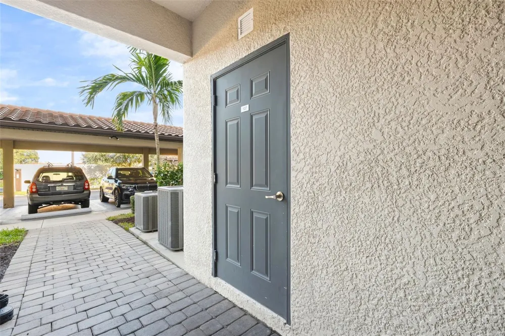 16904 VARDON TERRACE #107 Bradenton, FL 34211