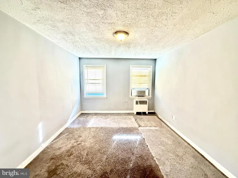 5111 AYERS PLACE SE Washington, DC 20019