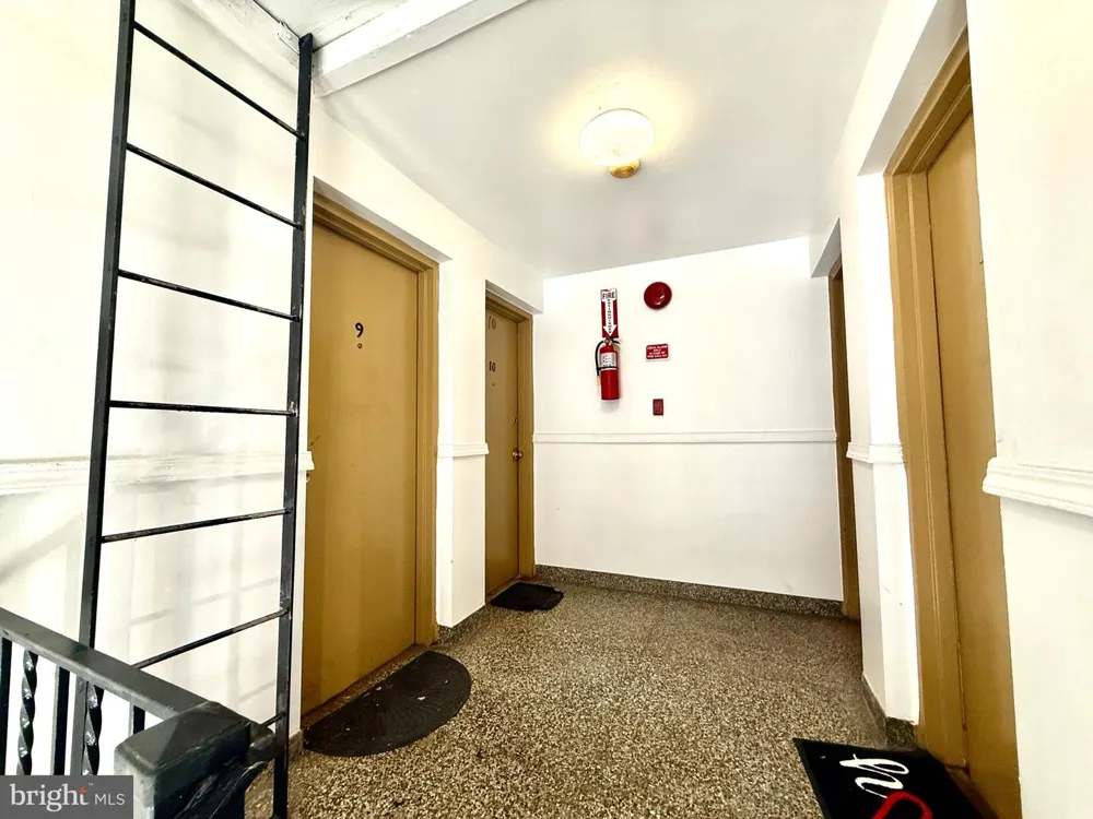 5111 AYERS PLACE SE Washington, DC 20019