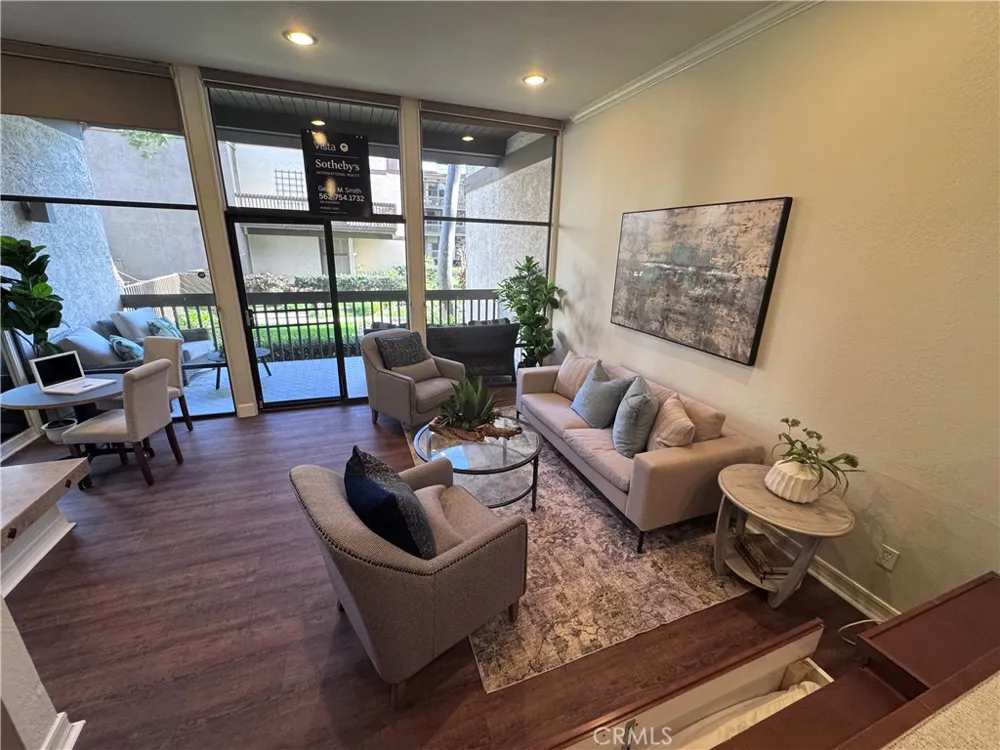 5104 Marina Pacifica Drive S Long Beach, CA 90803
