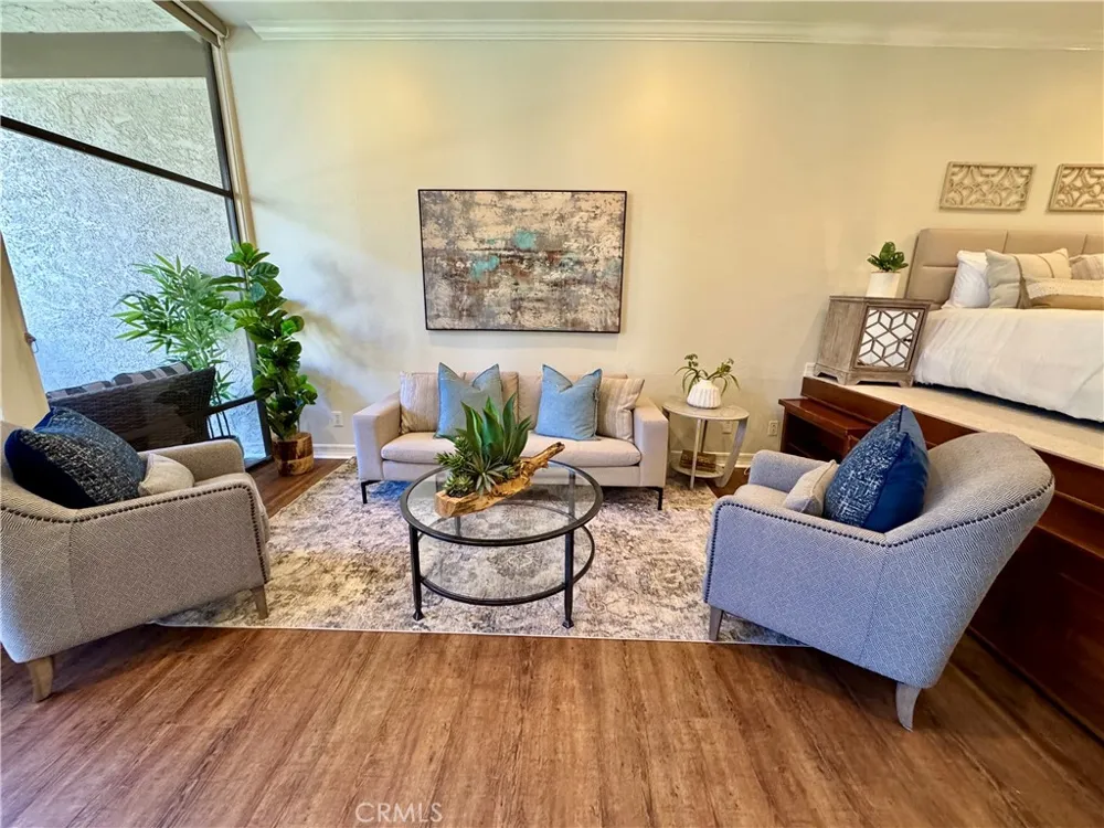 5104 Marina Pacifica Drive S Long Beach, CA 90803