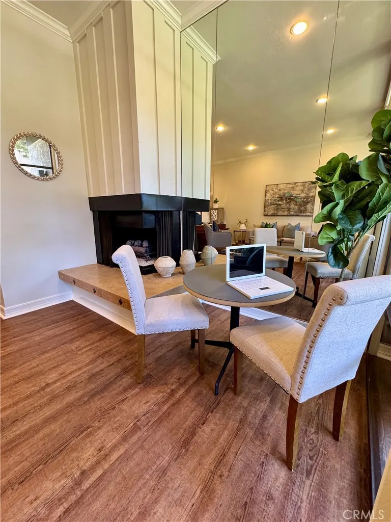 5104 Marina Pacifica Drive S Long Beach, CA 90803