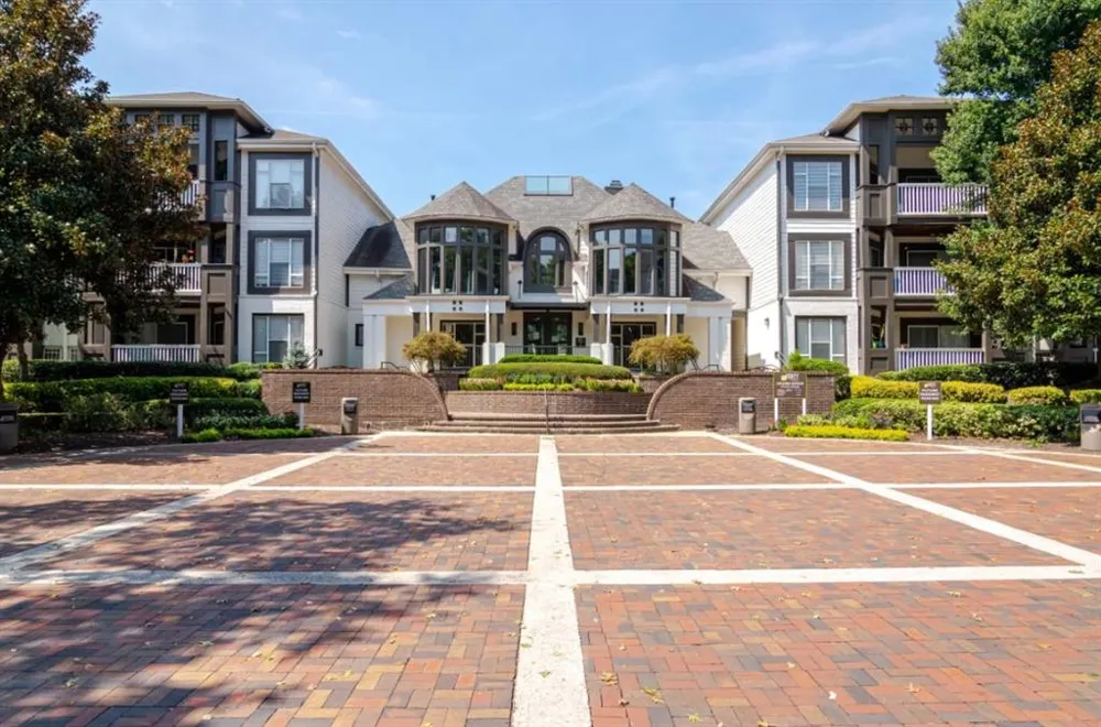 4580 Barclay Drive #451B Dunwoody, GA 30338