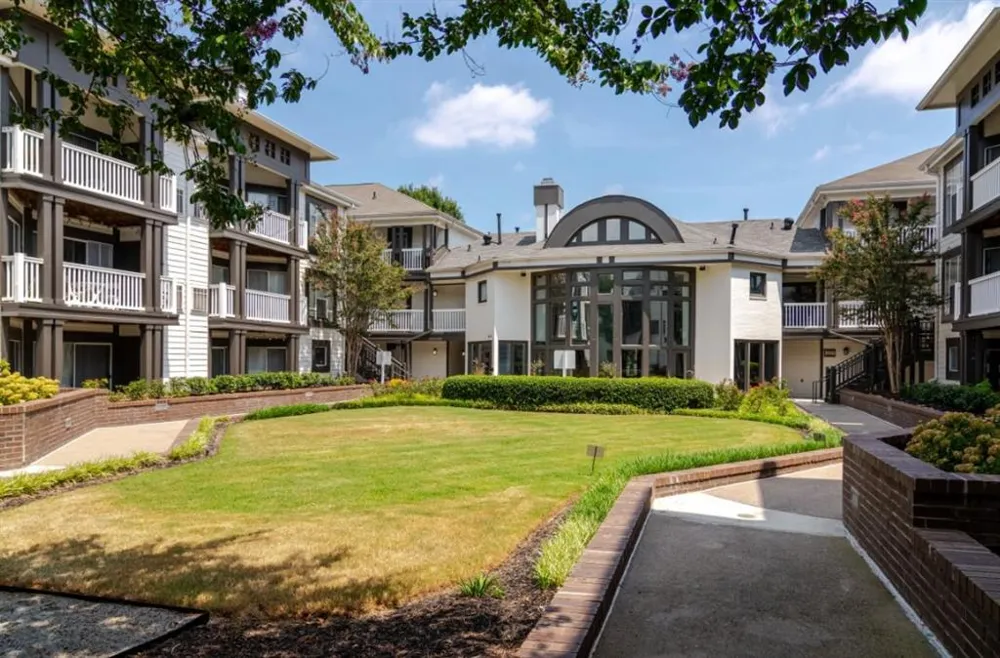 4580 Barclay Drive #451B Dunwoody, GA 30338