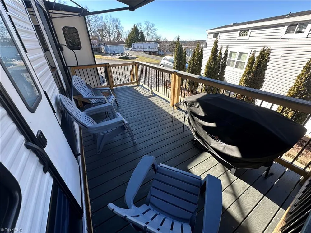 106 Eagle Drive New London, NC 28127