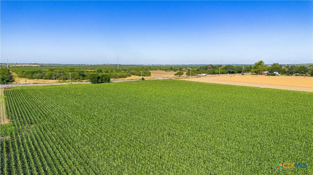 Fm-725 McQueeney, TX 78123