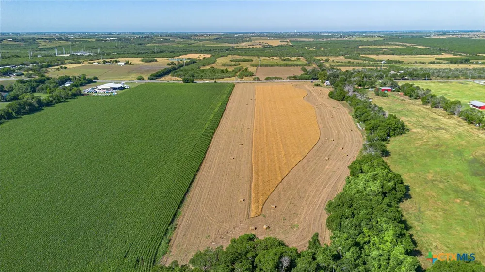 Fm-725 McQueeney, TX 78123