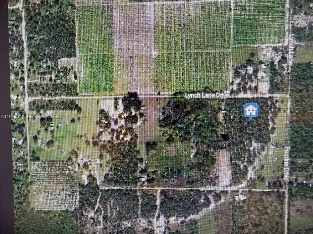 FAZZINI DR Frostproof, FL 33843