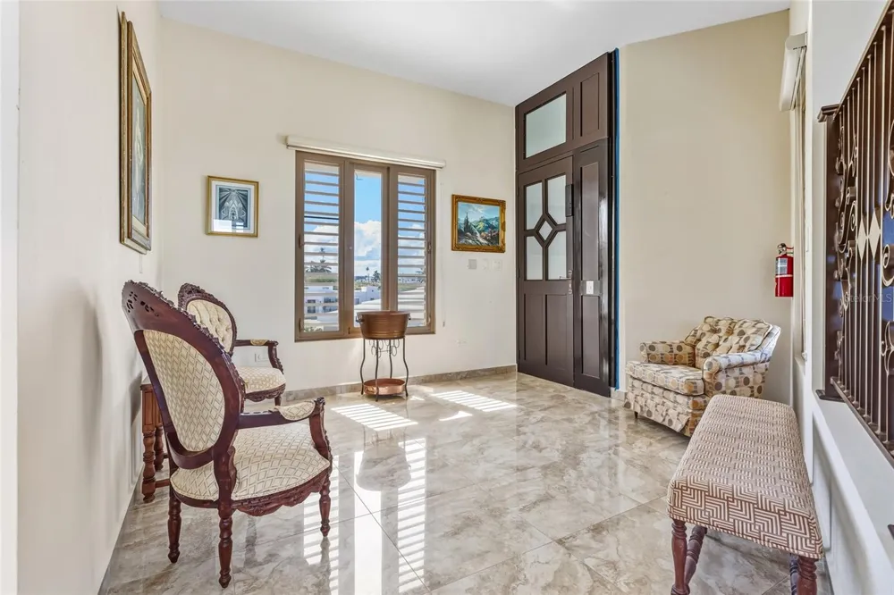 10 URB MIRADOR DEL CIELO Isabela, PR 00662