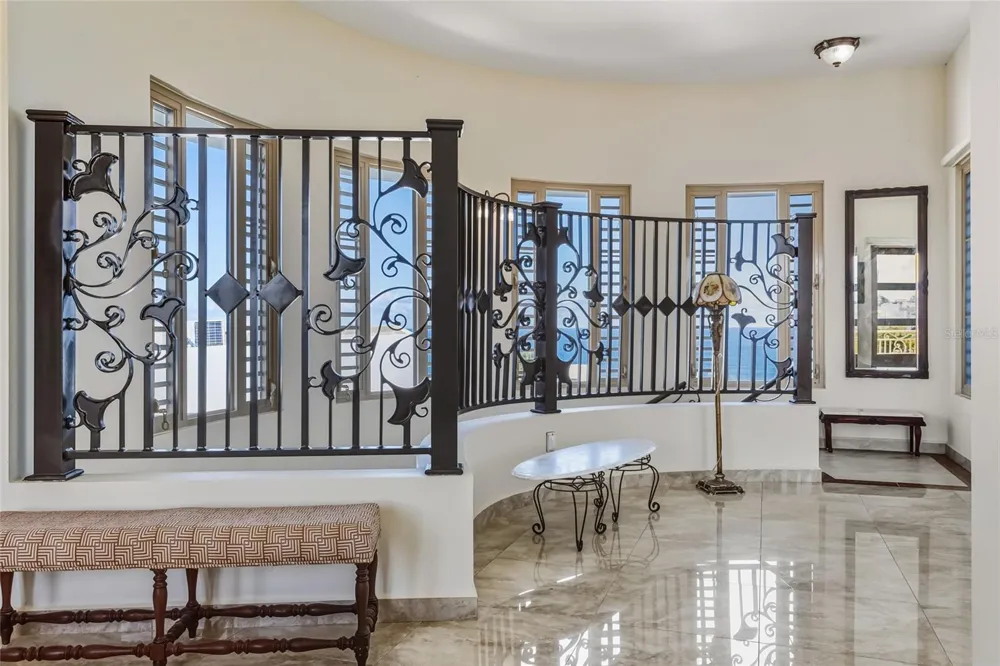 10 URB MIRADOR DEL CIELO Isabela, PR 00662