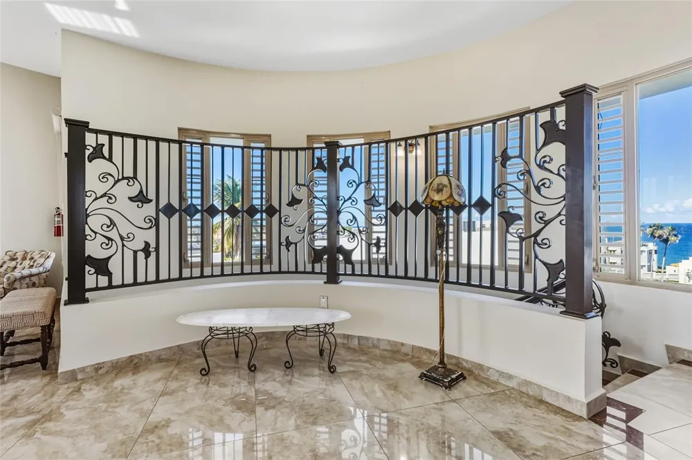 10 URB MIRADOR DEL CIELO Isabela, PR 00662