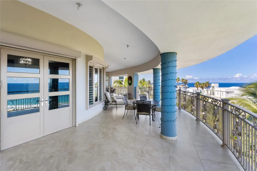 10 URB MIRADOR DEL CIELO Isabela, PR 00662