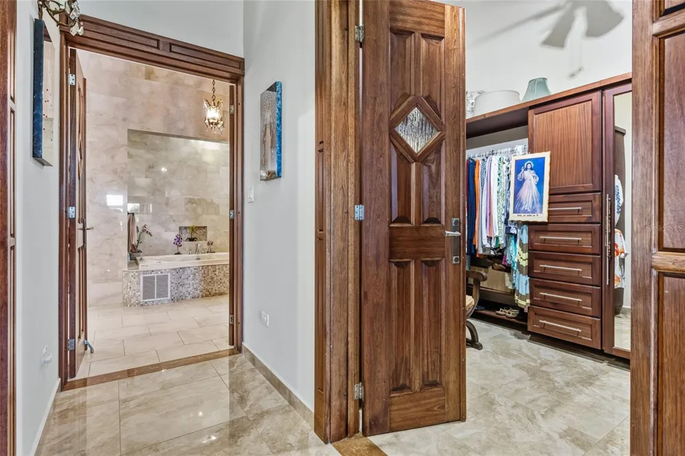 10 URB MIRADOR DEL CIELO Isabela, PR 00662