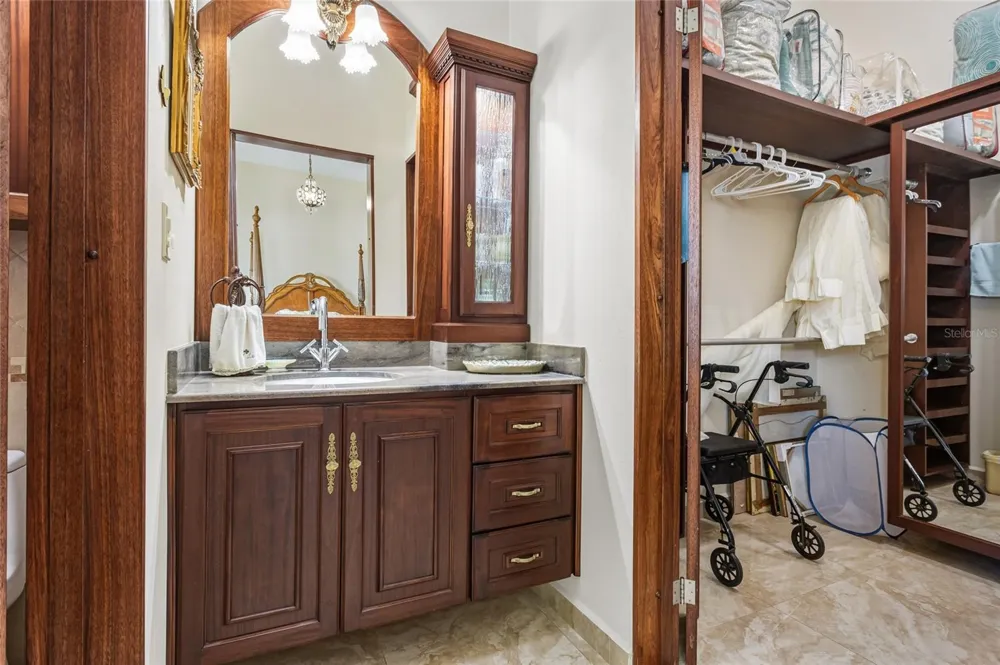 10 URB MIRADOR DEL CIELO Isabela, PR 00662