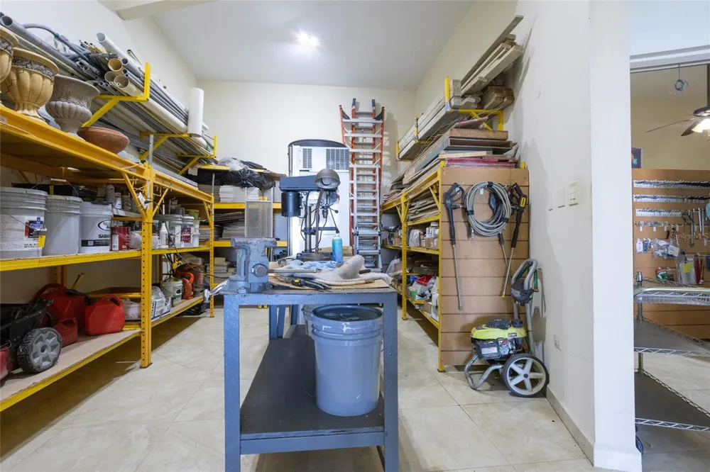 10 URB MIRADOR DEL CIELO Isabela, PR 00662