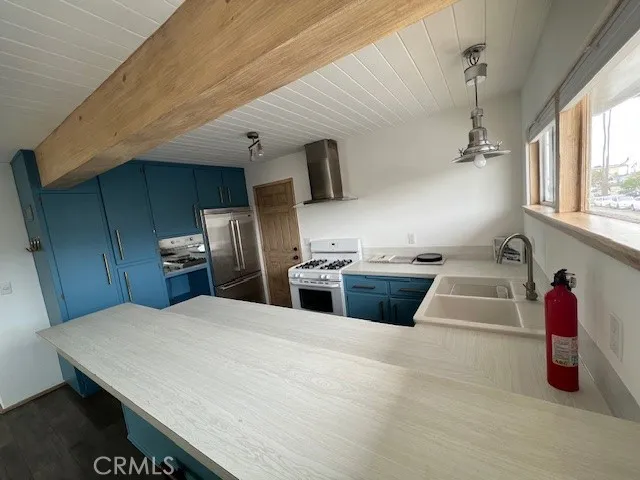514 W Balboa Newport Beach, CA 92661
