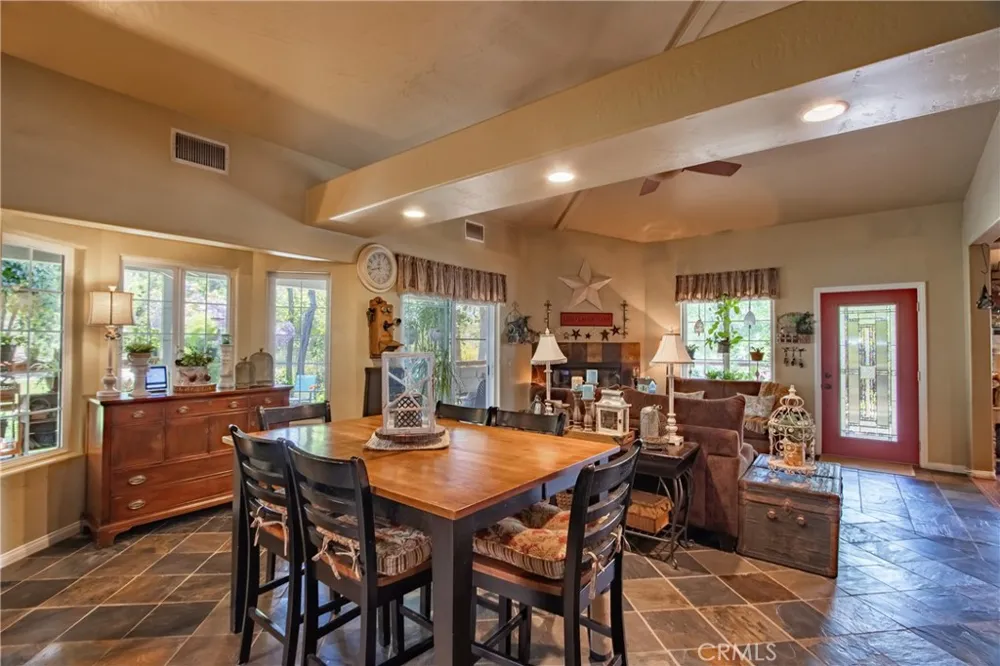 48208 Tanglewood Court Aguanga, CA 92536