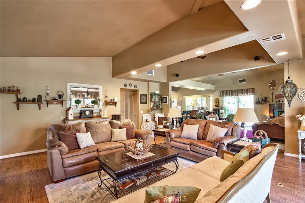 48208 Tanglewood Court Aguanga, CA 92536