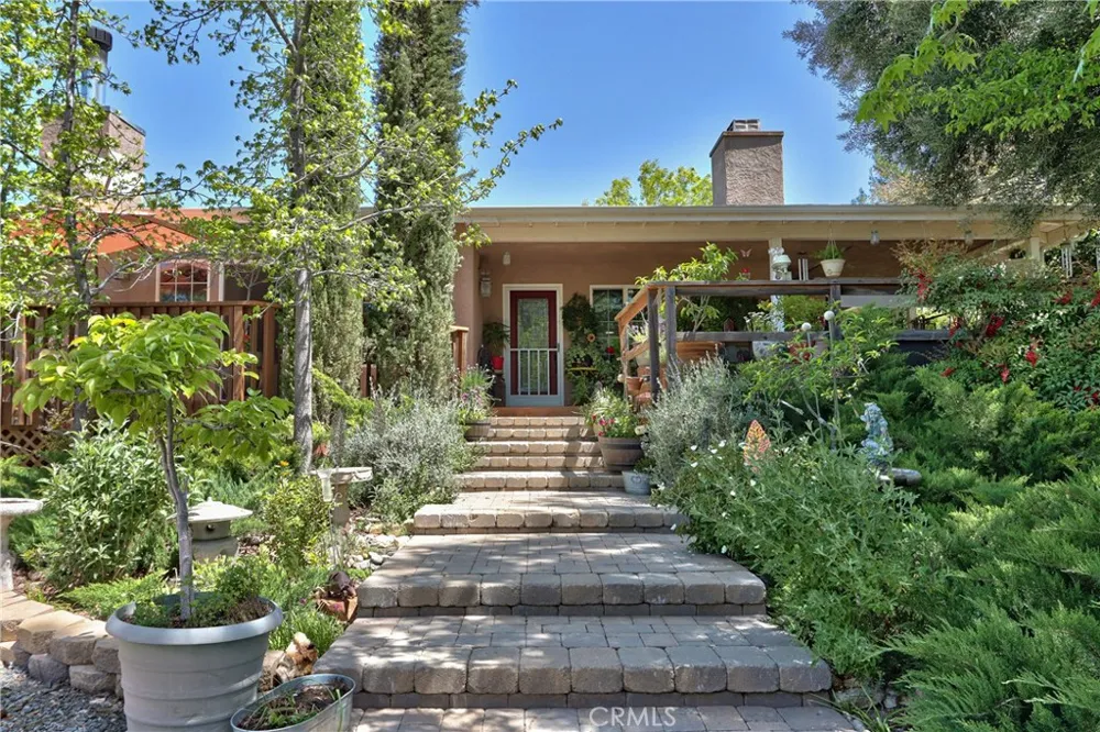 48208 Tanglewood Court Aguanga, CA 92536