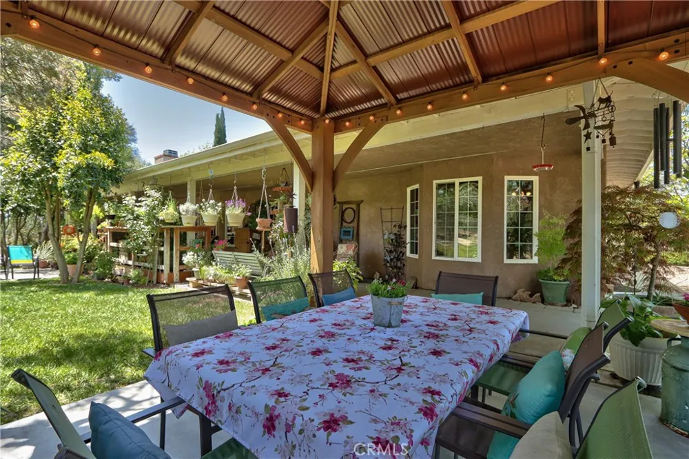 48208 Tanglewood Court Aguanga, CA 92536
