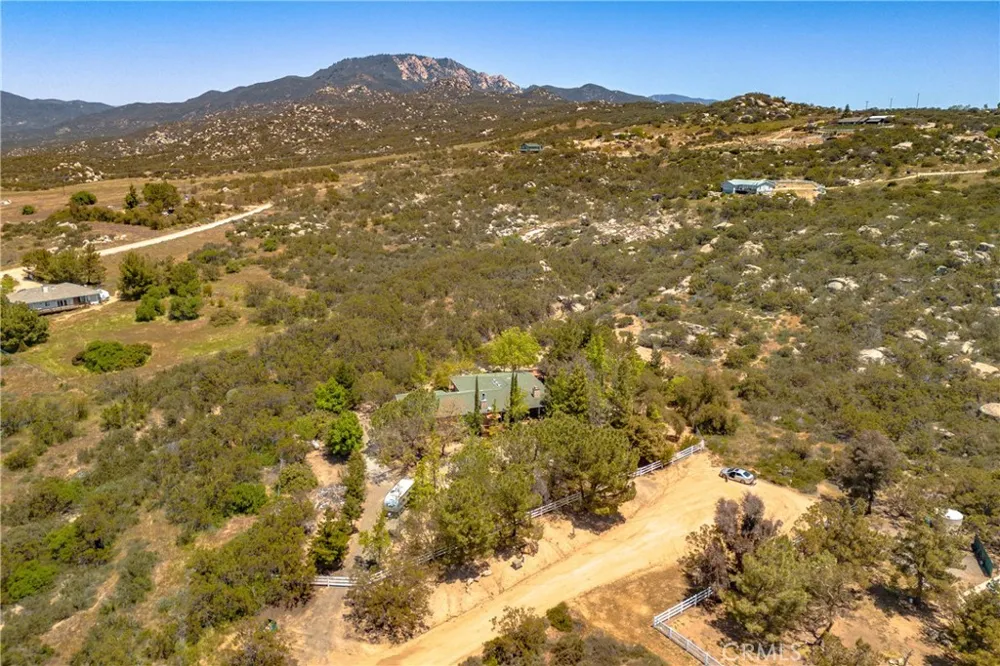 48208 Tanglewood Court Aguanga, CA 92536