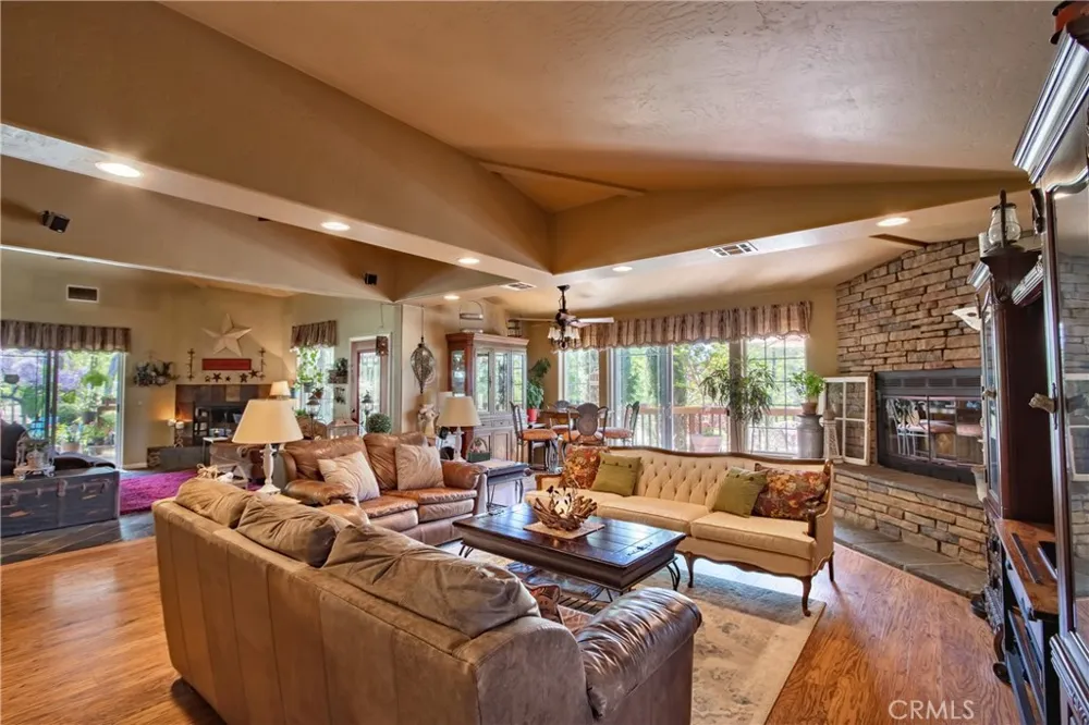 48208 Tanglewood Court Aguanga, CA 92536