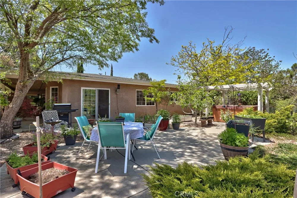 48208 Tanglewood Court Aguanga, CA 92536