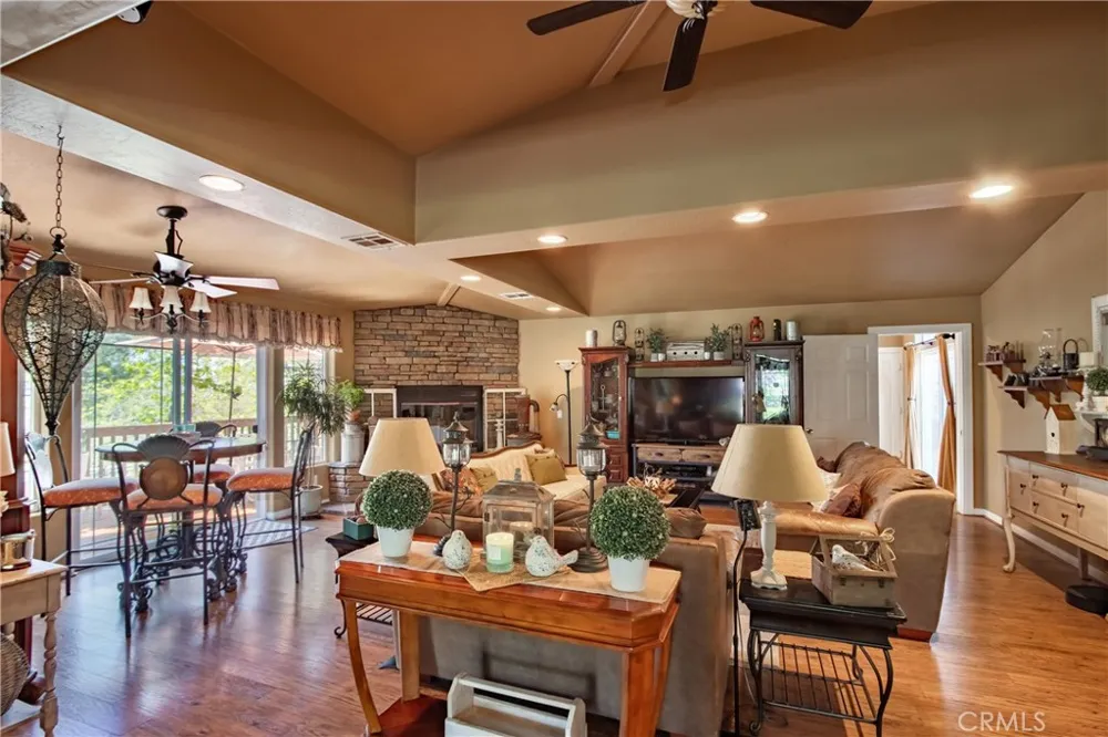 48208 Tanglewood Court Aguanga, CA 92536
