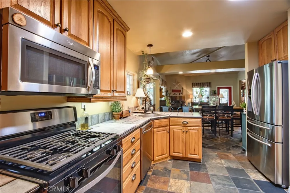 48208 Tanglewood Court Aguanga, CA 92536
