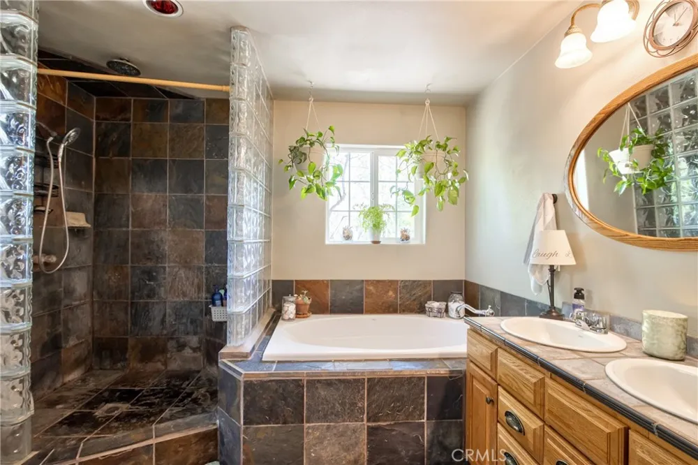 48208 Tanglewood Court Aguanga, CA 92536